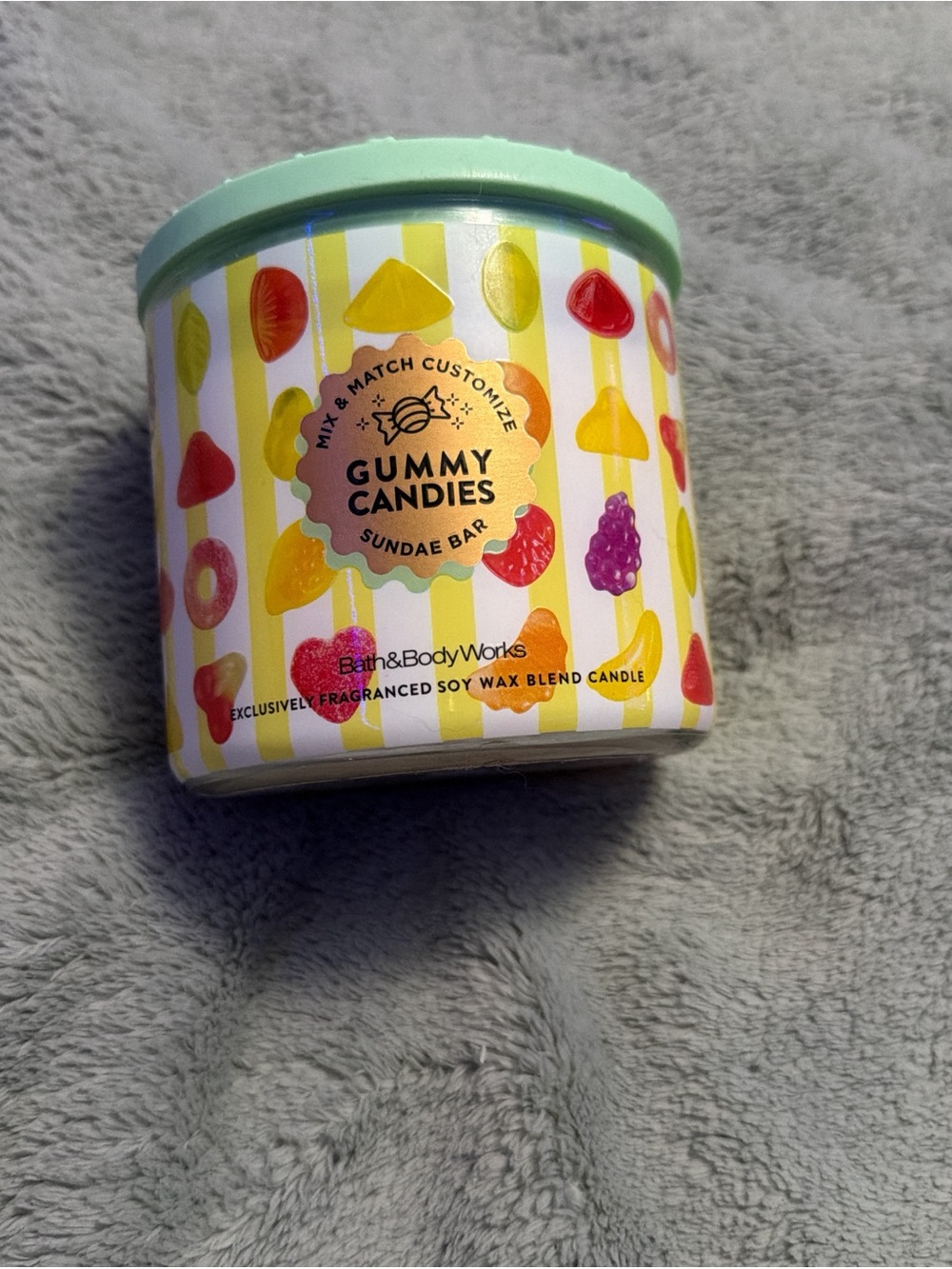 Bath & Body Works Gummy Candies Candle - Mint Green Lid
